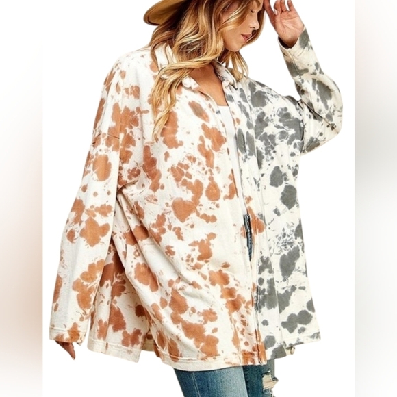 Boutique Cow Print Oversized Open Cardigan Jacket With Side Pockets - Picture 4 of 12